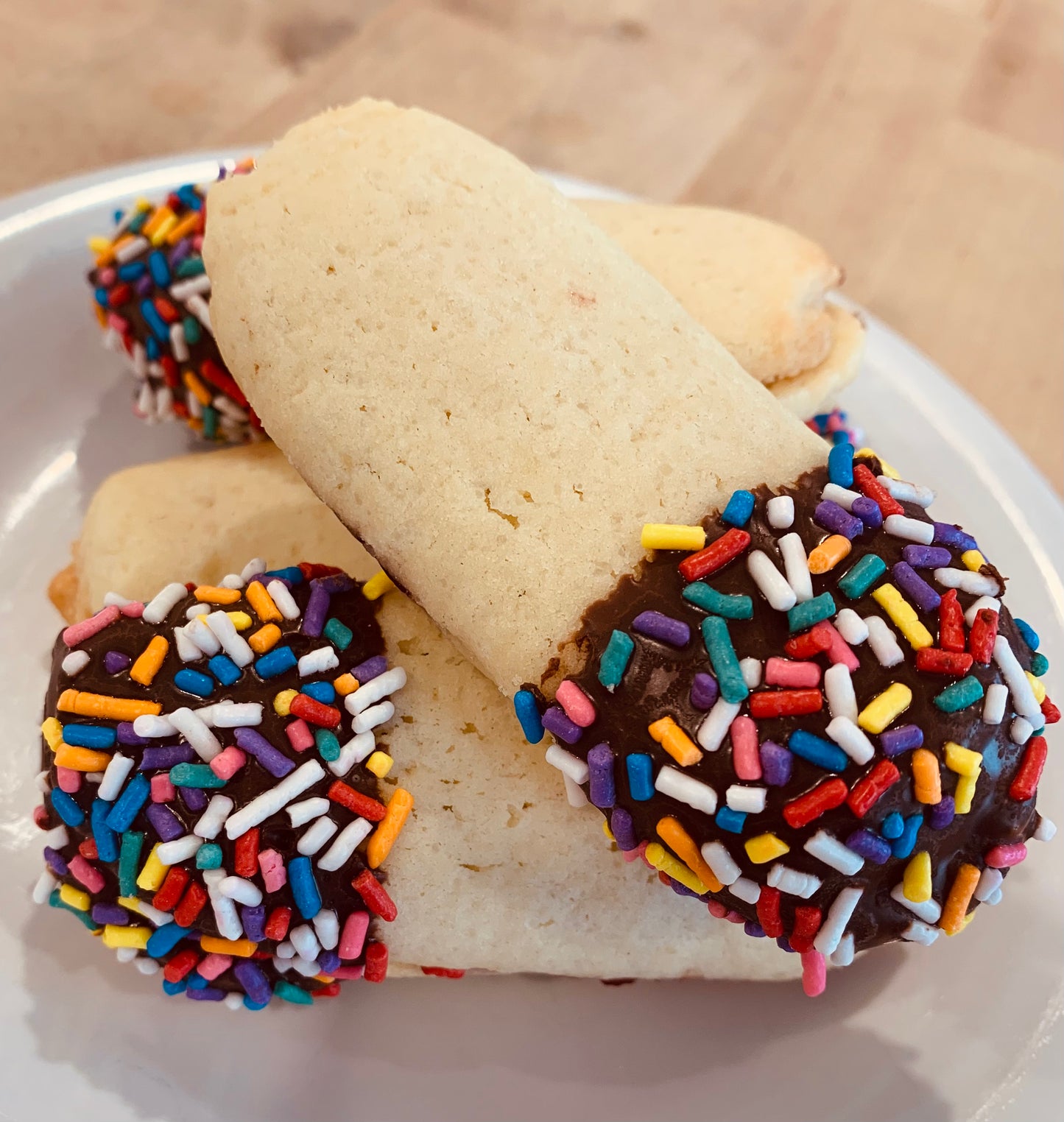 Italian Jelly Filled Butter Cookie